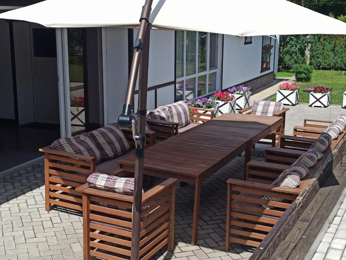 Экодом Hotel Bilhorod-Dnistrovsʼkyy Екстериор снимка